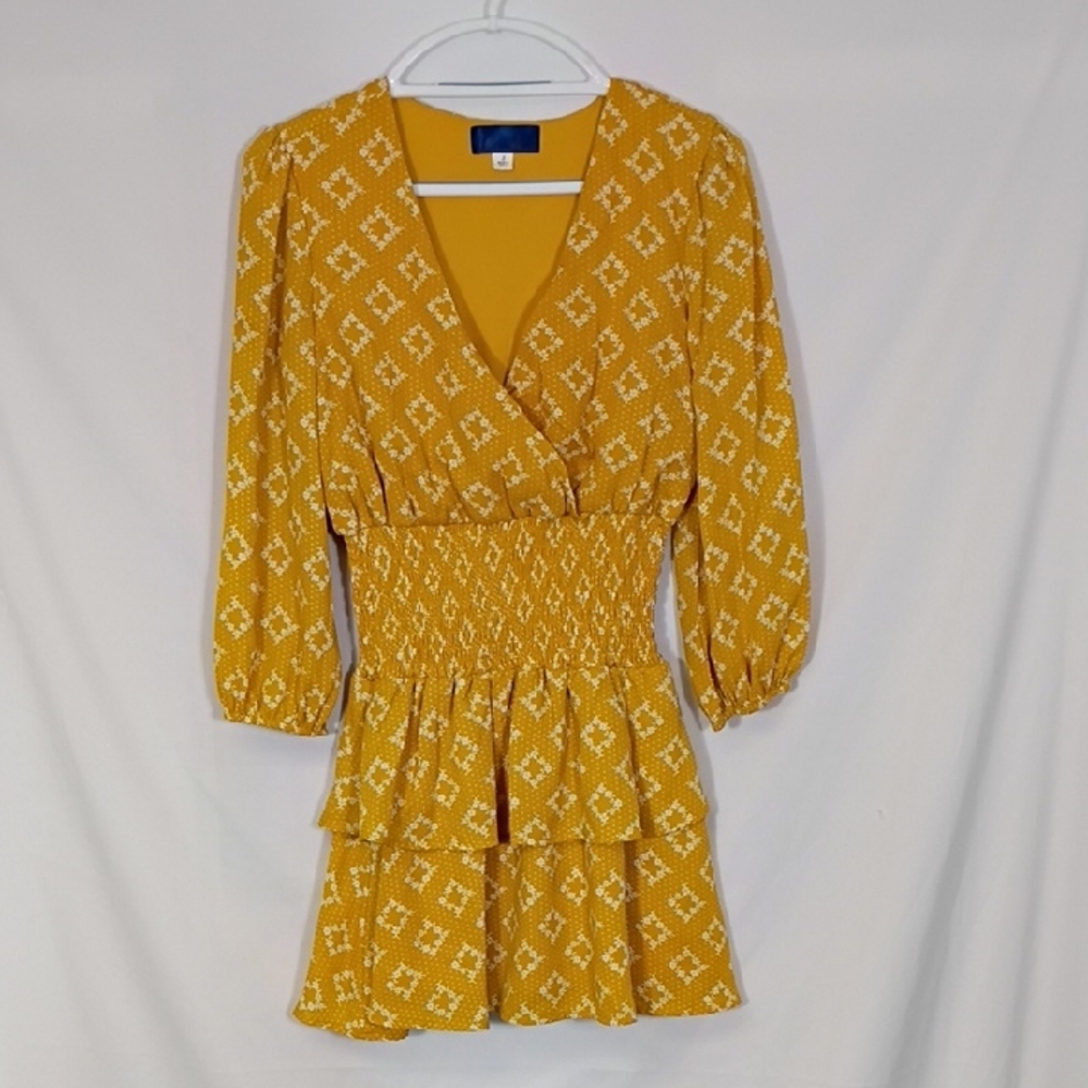 EUC Blue Rain Women's Yellow Floral Quarter Sleeve Dress Size Small Summer